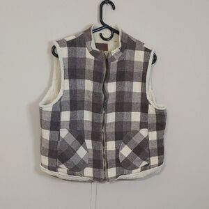 Pendleton Buffalo Plaid Women's Brown Sherpa Lined Wool Vest Size XL
